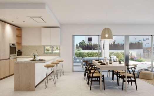KEY-READY & FLEXIBLE: LUXURY DETACHED 4-BED VILLA AT LA FINCA GOLF