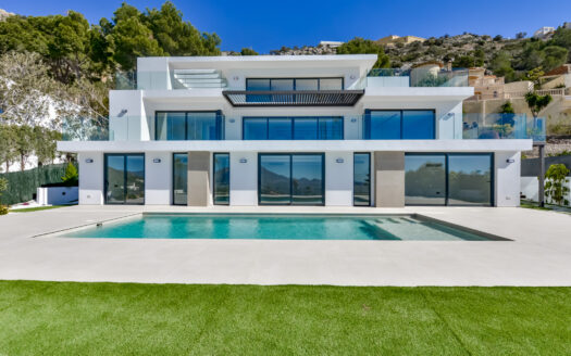 UNIQUE KEY-READY VILLA IN ALTEA HILLS WITH BREATH-TAKING VIEWS