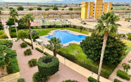 APARTMENT IN GUARDAMAR DEL SEGURA