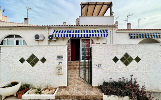 DETACHED HOUSE / VILLA IN TORREVIEJA