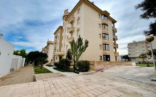 APARTMENT IN GUARDAMAR DEL SEGURA