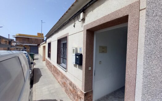 TOWNHOUSE IN LOS MONTESINOS