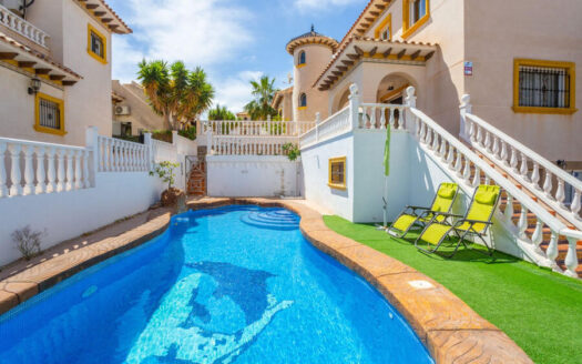 VILLA IN LA ZENIA