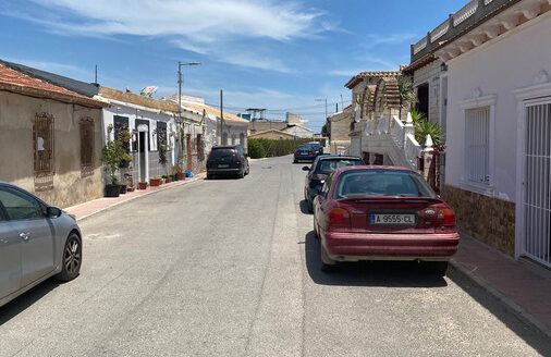 TOWNHOUSE IN BENEJúZAR