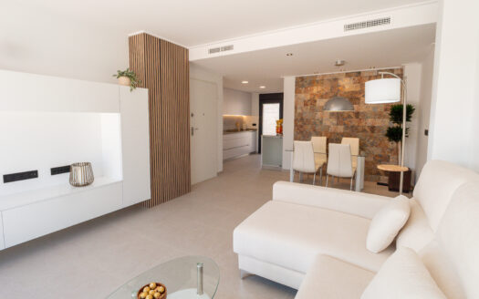 SUPERB 3-BED SINGLE-STOREY VILLA ON LA MARINA URB