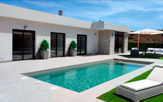 DETACHED VILLA IN CALASPARRA