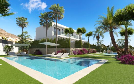 QUALITY 3-BED 3-BATH TOWNHOUSE LESS  THAN 10 MINS FROM BEACH