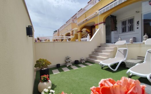 TOWNHOUSE IN LA REGIA