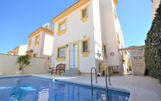 VILLA IN ORIHUELA COSTA