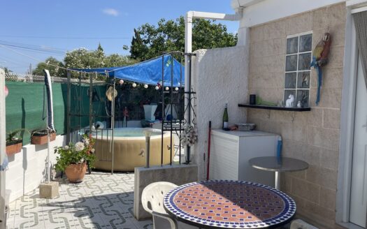 BUNGALOW IN TORREVIEJA