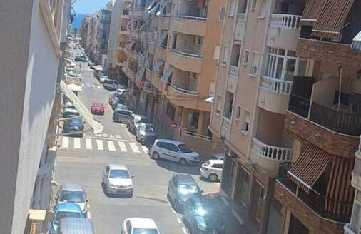 APARTMENT IN TORREVIEJA