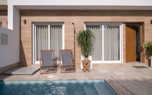 LAST TOWNHOUSE IN PROJECT! NEW 3-BED HOME WITH POOL & SOLARIUM