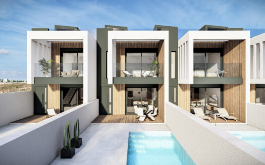 STYLISH 3-BED TOWNHOUSE WITH POOL & SOLARIUM, 5 MINS FROM BEACH