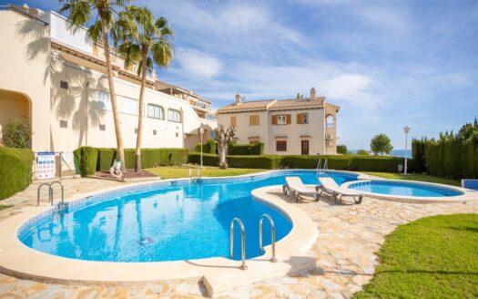 DUPLEX APARTMENT IN TORREVIEJA