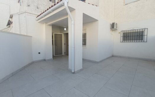 BUNGALOW IN LA TORRETA III