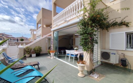 APARTMENT IN ORIHUELA COSTA