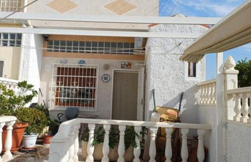 TOWNHOUSE IN TORREVIEJA