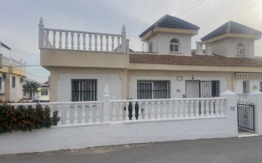 BUNGALOW IN CIUDAD QUESADA