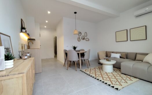 BUNGALOW IN LA SIESTA