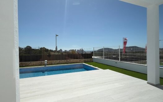 KEY-READY FURNISHED 5-BED HILLSIDE MANSION IN FINESTRAT