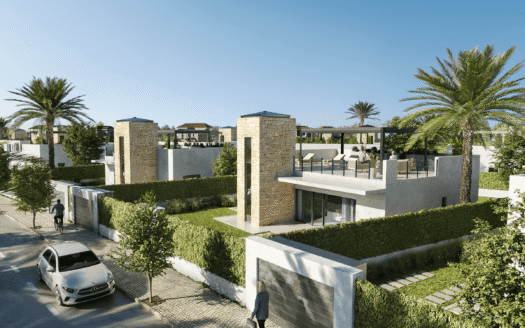STYLISH 3-BED VILLA WITH POOL & ROOFTOP SOLARIUM IN GATED COMMUNITY