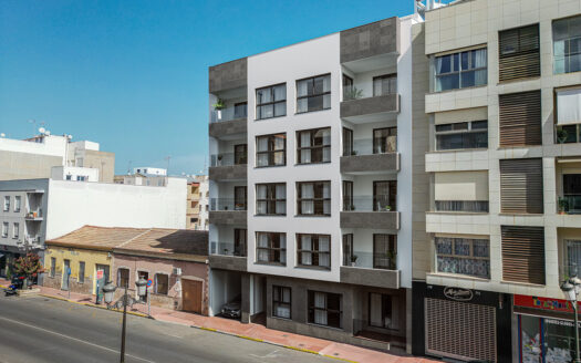 NEW APARTMENTS & SEA-VIEW PENTHOUSES IN THE HEART OF GORGEOUS GUARDAMAR