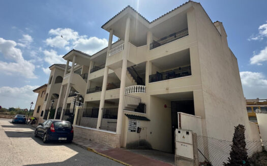 APARTAMENT IN JACARILLA