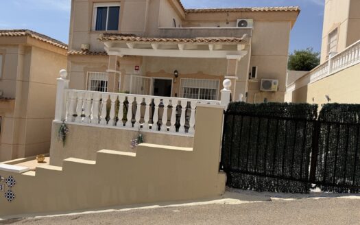 DETACHED HOUSE VILLA IN CIUDAD QUESADA