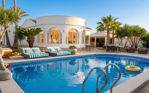 VILLA IN TORREVIEJA